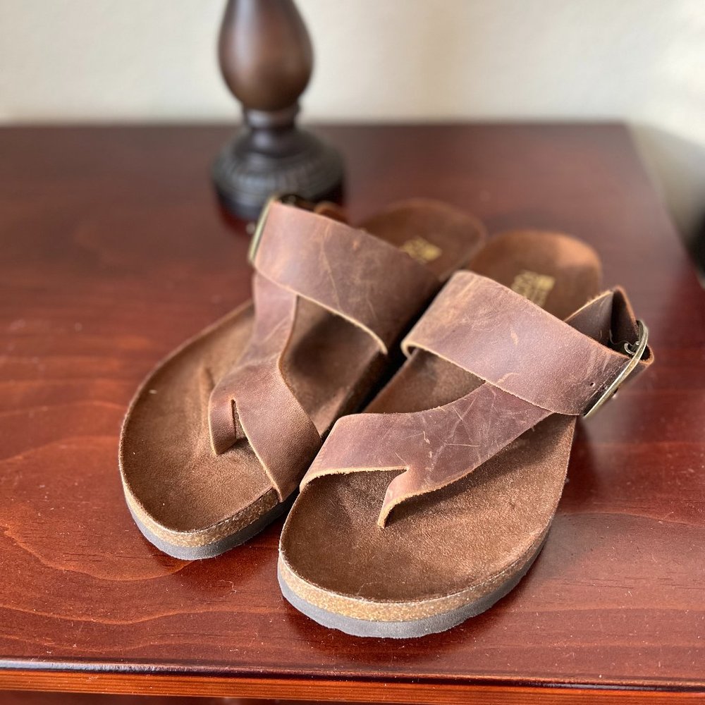 White Mountain Brown Leather Sandals
